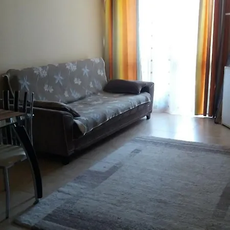 Apartment Apolon *